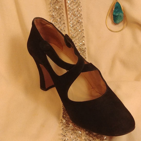 Black cross strap suede heels - Picture 3 of 5